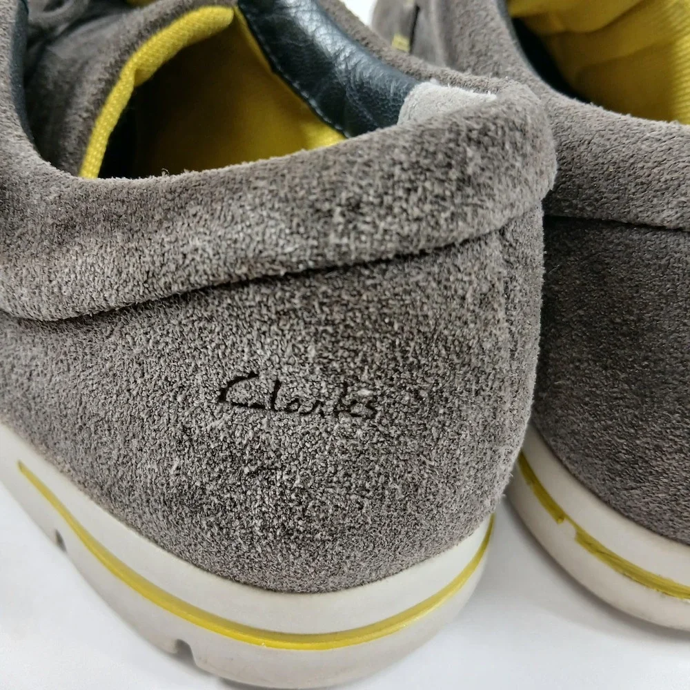 Clarks Shoes Mens Size 10.5 Gray Suede Lace‎ Up Casual Comfort Oxford Sneakers